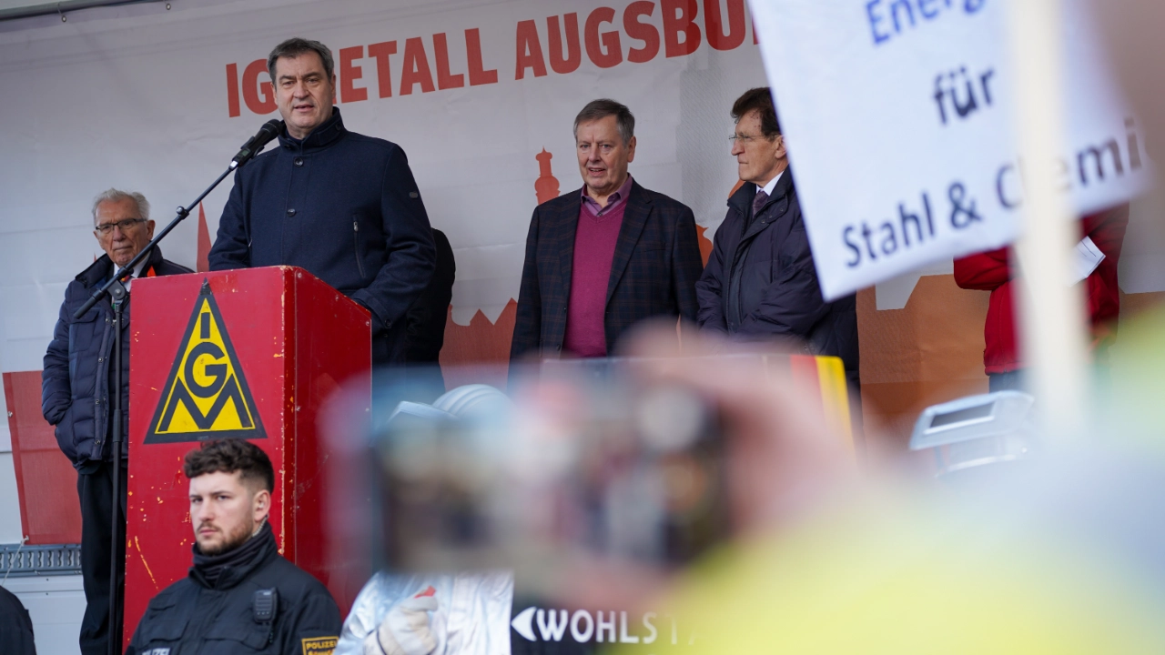 Aktionstag Industriestrompreis: Demonstrationszug und Kundgebung in Meitingen bei Augsburg