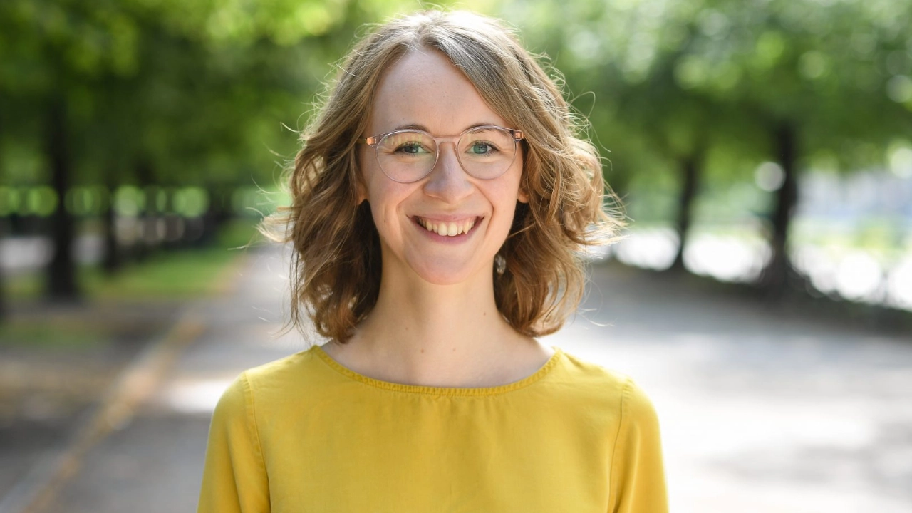 Eva Lettenbauer, Vorsitzende der Grünen in Bayern: Jacky Horn hat zwei seltene Eigenschaften in sich vereint: Weitblick und Führungsstärke. Eine starke Wirtschaft braucht starke Gewerkschaften – insbesondere bei Veränderungen wie dem sozial-ökologischen Wandel. Hier hat er klare Forderungen an die Politik erhoben, um die beiden wichtigen Ziele zu erreichen: die Arbeitsplätze und die Lebensgrundlagen der Menschen zu erhalten.