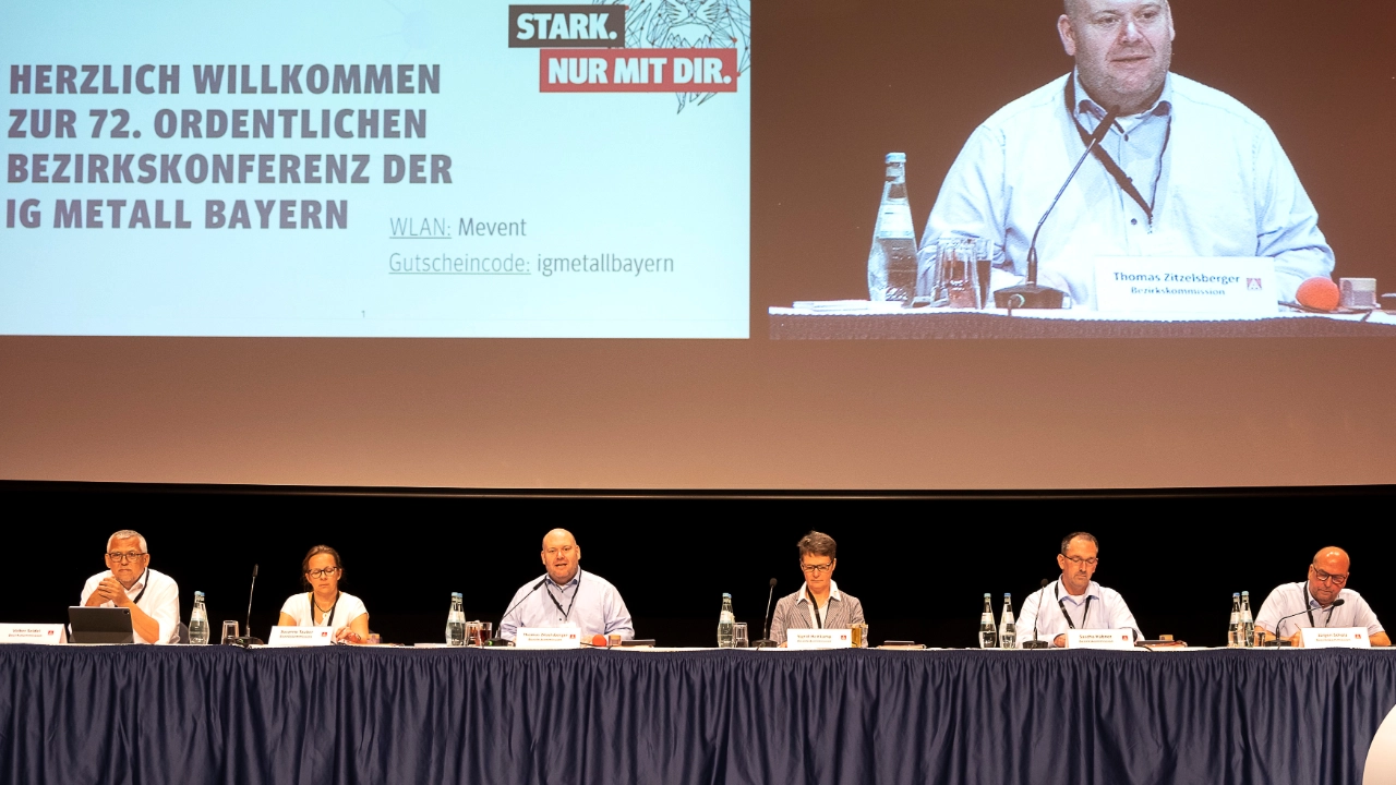 Das Präsidium mit Sprecher Thomas Zitzelsberger