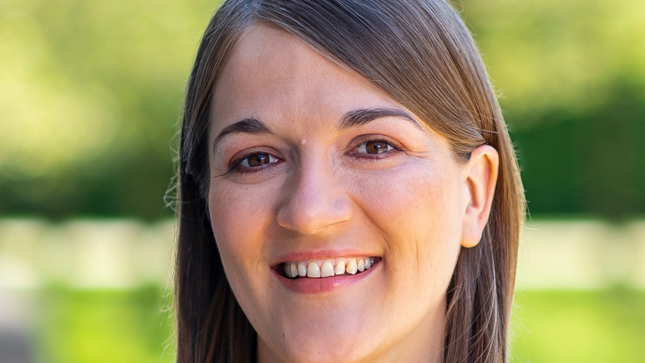 Ronja Endres, Landesvorsitzende der Bayern SPD: Jacky Horn hatte immer ein offenes Ohr und einen Rat zu seiner IG Metall sowie der Gewerkschaftsbewegung für mich. Wir sind uns oft bei Warnstreiks und Aktionen begegnet, besonders erinnere ich mich an die Veranstaltungen zur Zukunft der Automobilindustrie. Unsere kollegiale Zusammenarbeit und Gespräche werde ich immer in freudiger Erinnerung behalten. Ich wünsche Jacky einen tollen neuen Lebensabschnitt und bedanke mich für sein Engagement für die Gewerkschaftsbewegung und alle Arbeitnehmenden der IG Metall-Branchen.