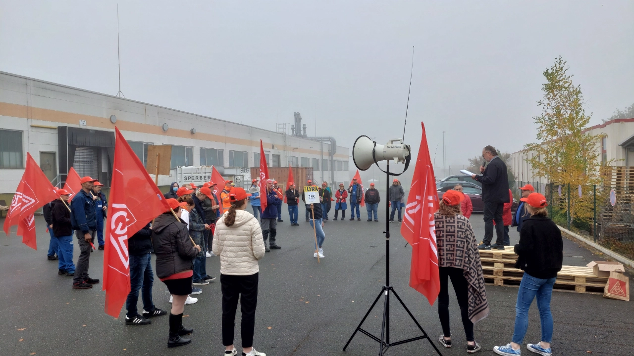  Warnstreik bei Lyra