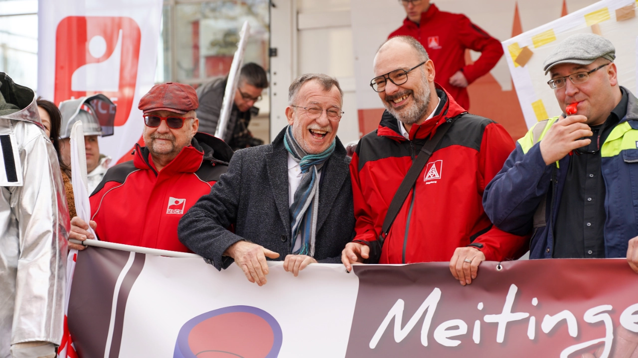 Aktionstag Industriestrompreis: Demonstrationszug und Kundgebung in Meitingen bei Augsburg