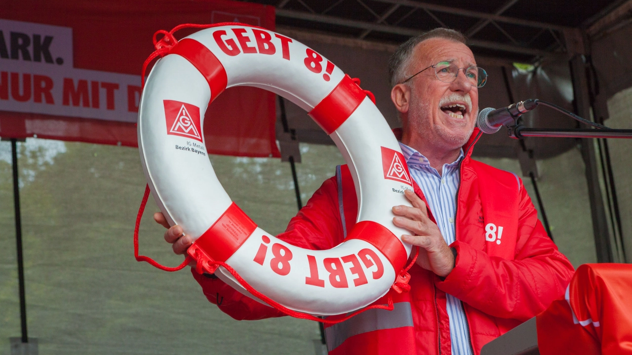 Vor der ersten Verhandlung in Bayern demonstrieren 4000 Beschäftigte in Nürnberg