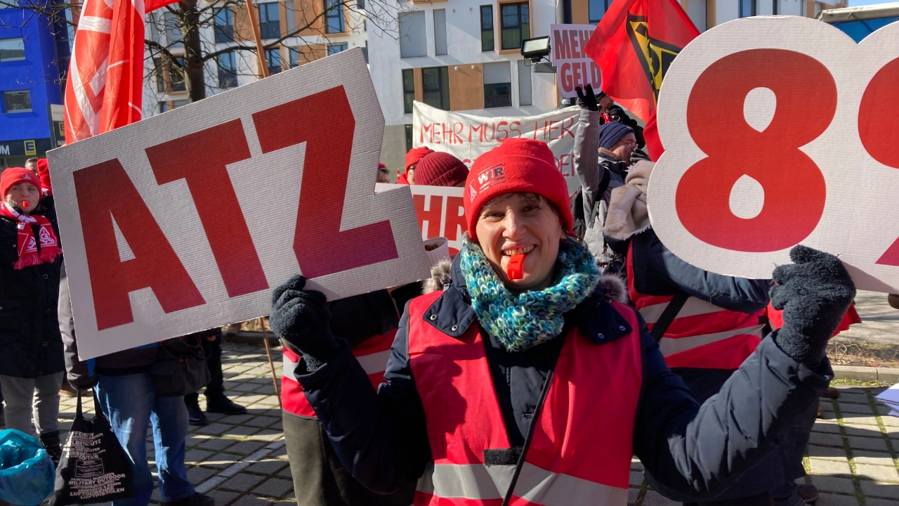 Tarifrunde Textil- und Bekleidungsindustrie: Kundgebung und Demonstration zur 2. Verhandlung in Ingolstadt