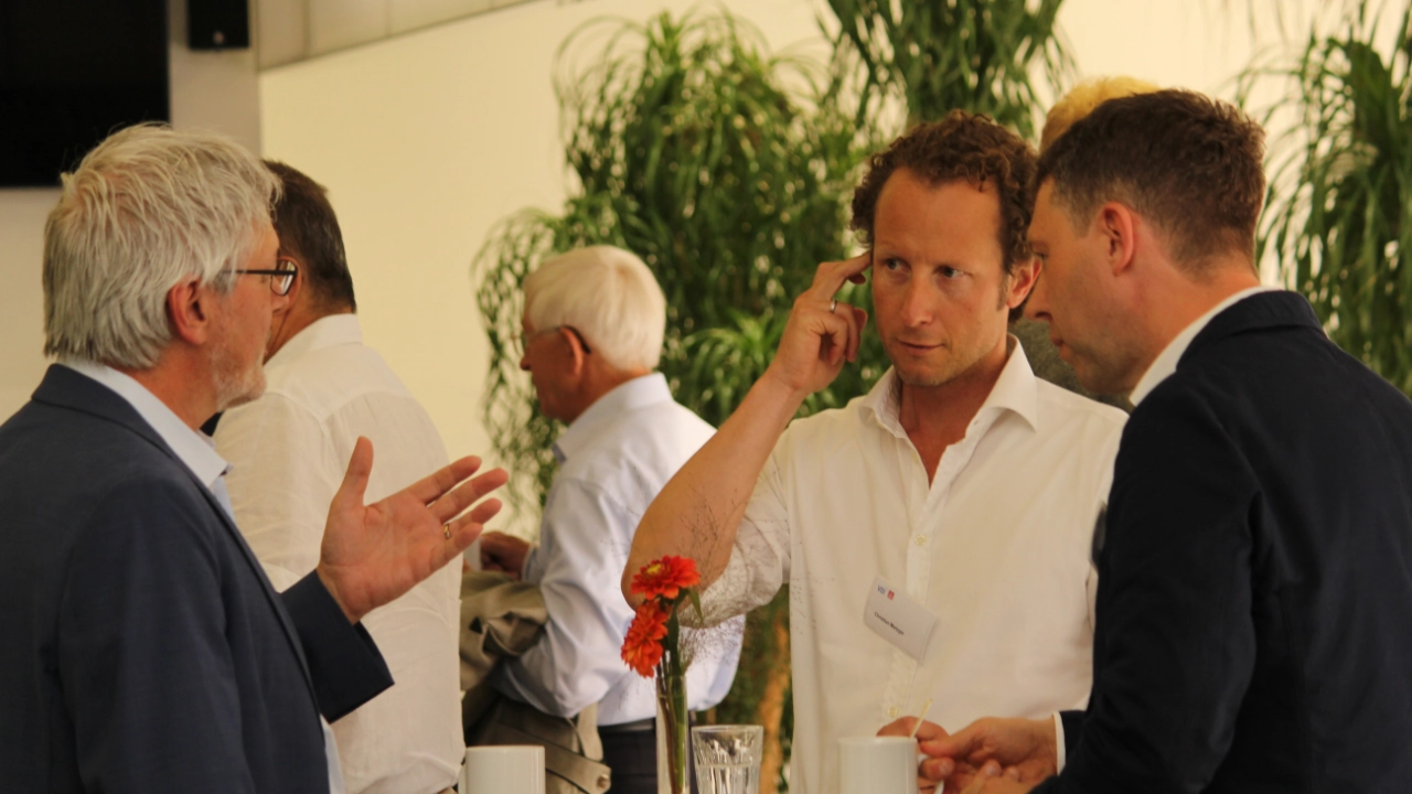 Austausch unter Teilnehmern