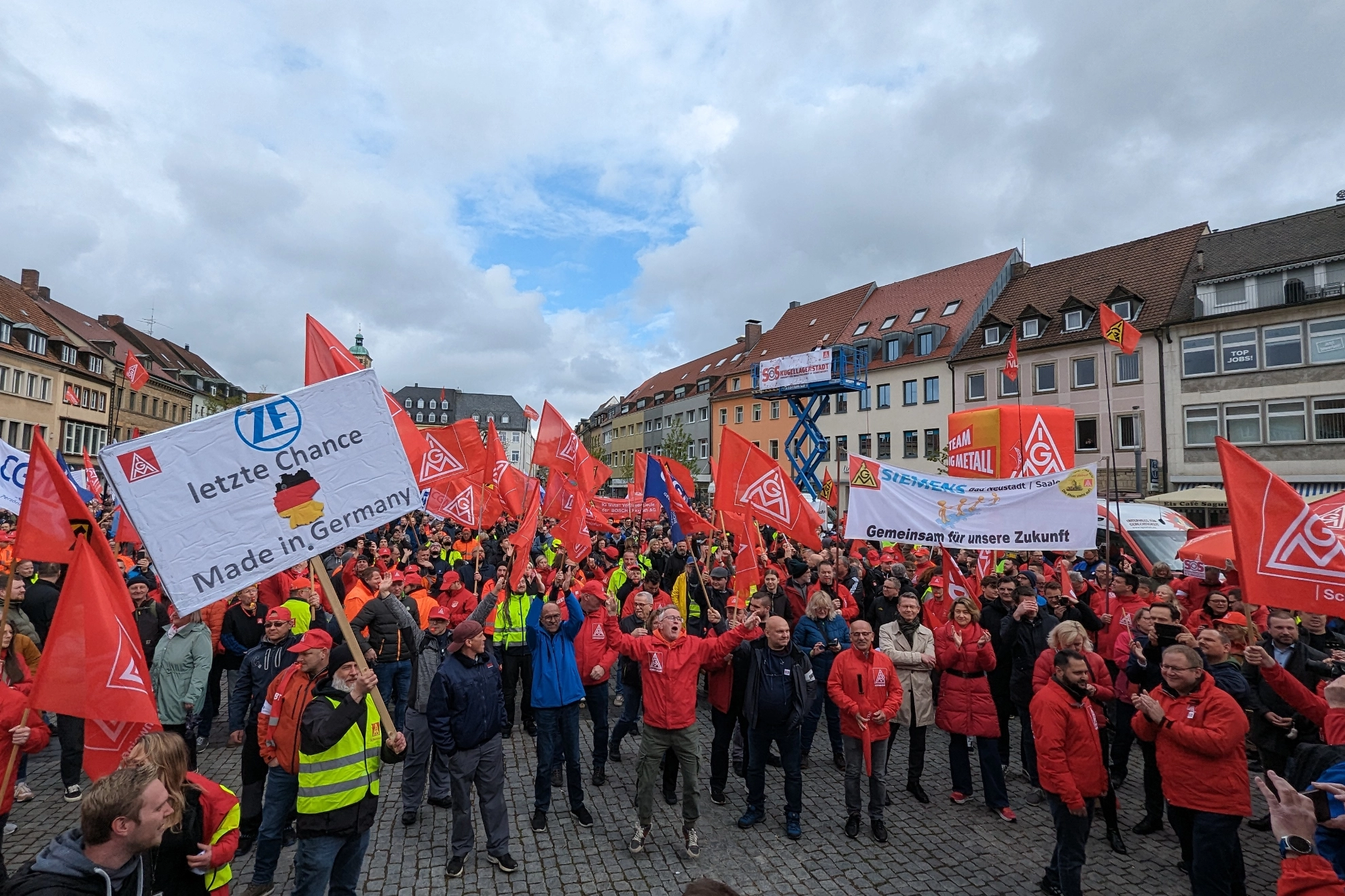 SOS Kugellagerstadt: Aktionstag in Schweinfurt