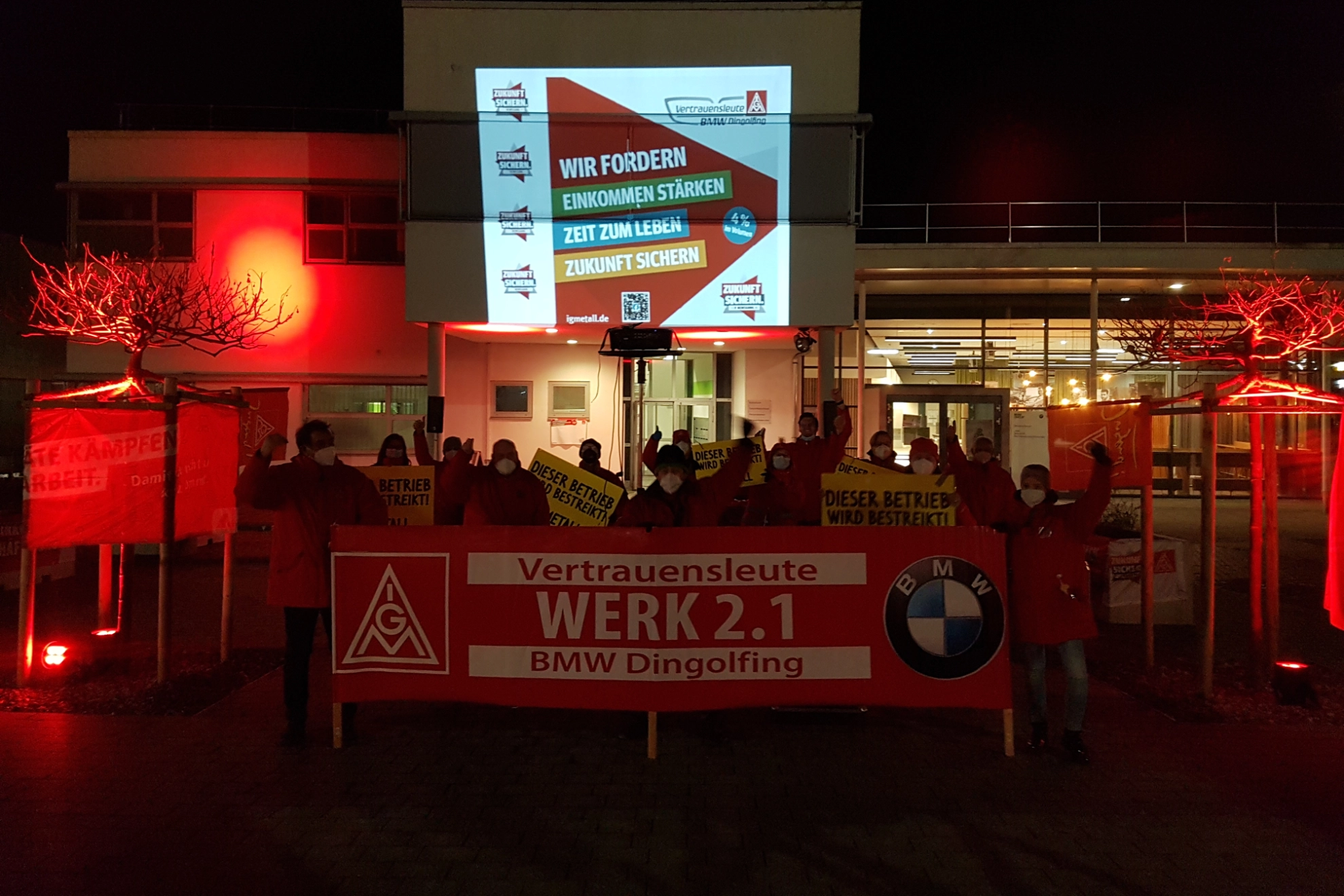 Warnstreik BMW-Werk 