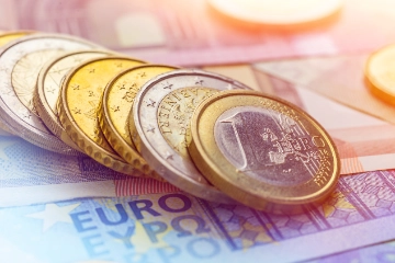 Bargeld auf einem Haufen