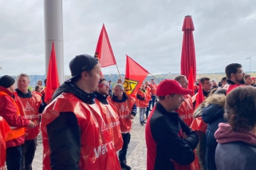 Beschäftigte beantworten Arbeitgeber-Eskalation mit 50 Warnstreiks