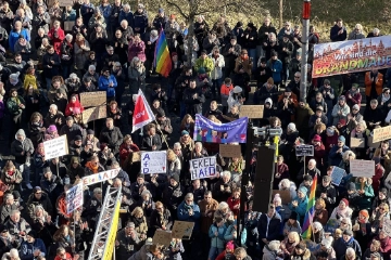 Entschlossen für Demokratie und gegen Rechtsradikalismus