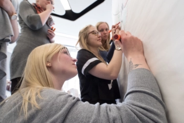 Bildung und Seminare