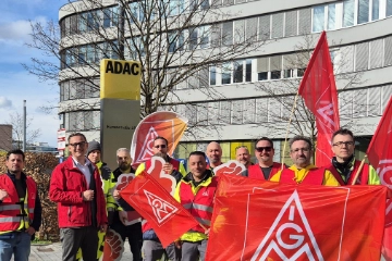 IG Metall ruft erstmals Gelbe Engel des ADAC zum Warnstreik auf