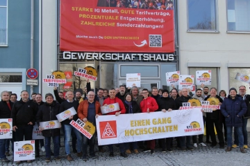 Bayerische Tarifkommission fordert 8,5 Prozent mehr Geld 