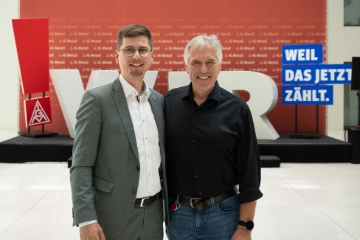 Horst Ott gibt wie geplant zum Jahreswechsel sein Amt als Bezirksleiter der IG Metall Bayern auf