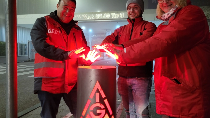 BMW, Dingolfing (Warnstreik Freitagnacht)