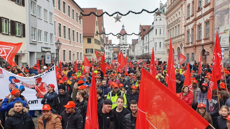 Zentraler Warnstreik in Dillingen