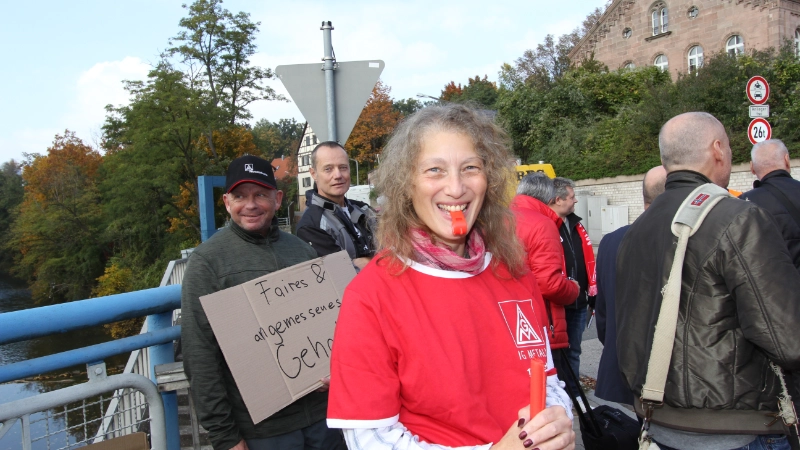 Kundgebung 1. Tarifverhandlung SZI in Stein bei Nürnberg