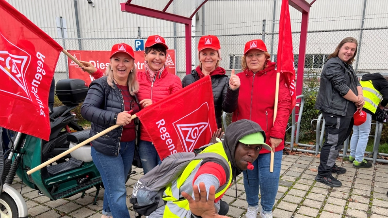 Warnstreik Metall&Elektro Tarifrunde 2022 Syncreon Neutraubling