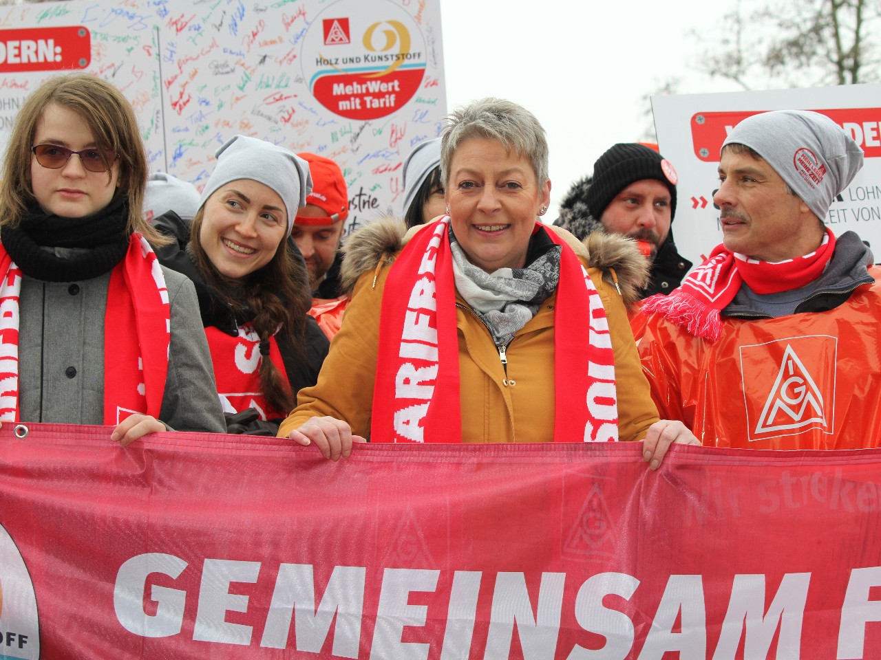 Tarifabschluss Holz Und Kunststoff Acht Prozent Mehr Geld